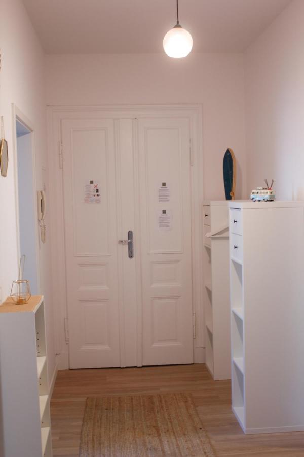 Apartment Boho Traum Fur 4 Inkl Balkon Und Parkplatz Leipzig